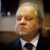 Vier Jahre Haft bei Prozessstart