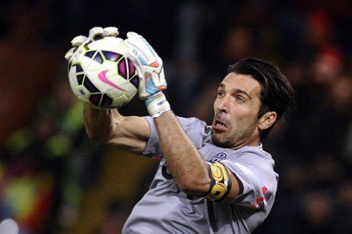 Für weitere drei Jahre bei Juve: Gianluigi Buffon. Foto: reuters