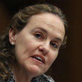 Flournoy als Hagels Nachfolgerin im Spiel