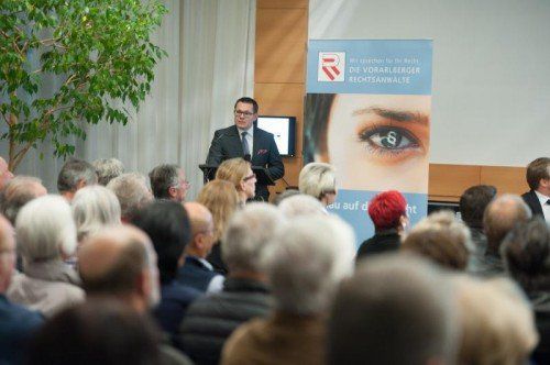 Volles Haus bei Aktion „Check dein Recht“: Diesmal ging es um das Erbrecht.  Foto: VN/Rhomberg