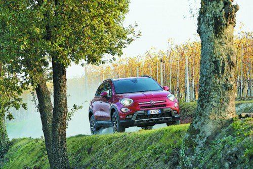 Als Thema mit Variationen kreierte Fiat die X-Version des 500L. Zu haben ist er mit Front- oder 4x4-Antrieb und mit einer Reihe von Getrieben.