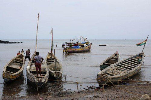 Conakry gilt als Hauptübertragungsort von Cholera. Im Zuge einer Kampagne wurden dort 200.000 Fischer geimpft. Foto: AP