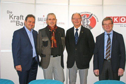 Der Vorstand der Bauinnung: v.l. Geschäftsführer Thomas Peter, Karl Grabher, Franz Drexel und Alexander Stroppa.