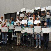 Schüler malen 100 Bilder für die Jugendspiele
