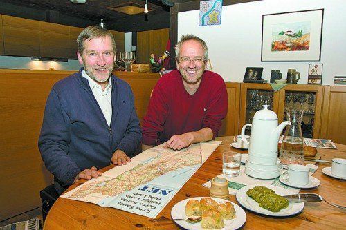 Die Pfarrer Edwin Matt und Ralf Stoffers planen eine ökumenische Reise ins Heilige Land.  Foto: T. Matt