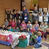 Weihnachtspakete aus Bizau für Kinder in Albanien