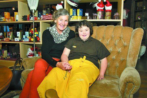 Gabriela Meusburger und ihre Tochter Anina. Sie bereichern ihr Leben gegenseitig.  Foto: Matt