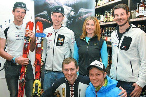 Hinten von links: Patrick Innerhofer, Daniel Zugg, Michaela Feurle, Alexander Hug sowie Daniel Ratz und Martin Hämmerle (v. v. l.). Foto: Obexer