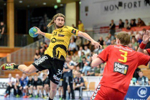 Tobias Warvne und Co. wollen sich mit einem Heimsieg bei den eigenen Fans in die Weihnachtspause verabschieden. Foto: vn/Lerch