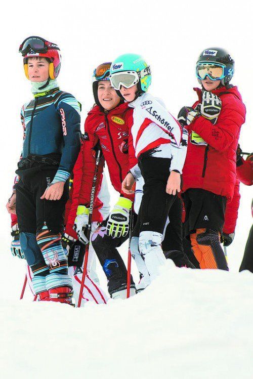 Vorarlbergs Skinachwuchs der Mittelschule Schruns. Steurer