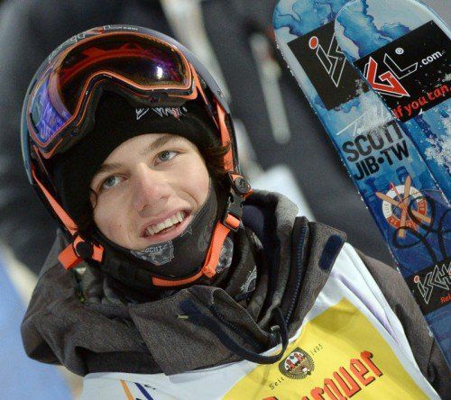 ABD0264_20150122 - KREISCHBERG - ÖSTERREICH: Marco Ladner (AUT/6.Platz) beim Ski Halfpipe-Finale der Herren im Rahmen der Freestyle- und Snowboard-WM am Kreischberg, Donnerstag, 22. Jänner 2015. - FOTO: APA/BARBARA GINDL