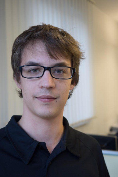 Daniel Paul, 
Produktionsplanung 
Ich habe hier meine Lehre absolviert, heute bin ich in der Produktionsplanung tätig. Das ist eine Arbeit, bei der ich viel Verantwortung tragen muss.