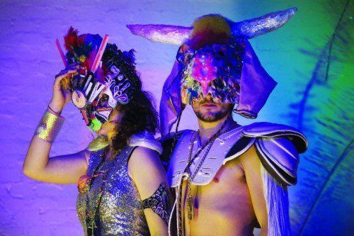 Das Elektropop-Duo SPRNVA (gesprochen Supernova) gastiert heute in Bludenz foto: remise bludenz