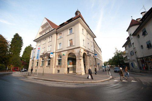 Die Sparkassen haben 47 Filial- und 18 Automatenstandorte im Land. vn