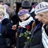 Gedenken an 1,1 Millionen ermordete Juden in Auschwitz