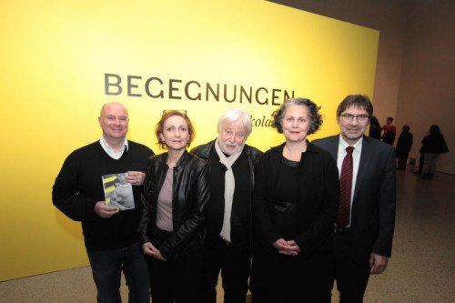 Gastgeber Andreas Rudigier, Vernissagerednerin Margit Zuckriegl, Fotograf Nikolaus Walter, Kuratorin Petra Zudrell und Direktor Harald Weigel.