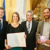 Poolbar-Leitern wurde Kunstpreis überreicht