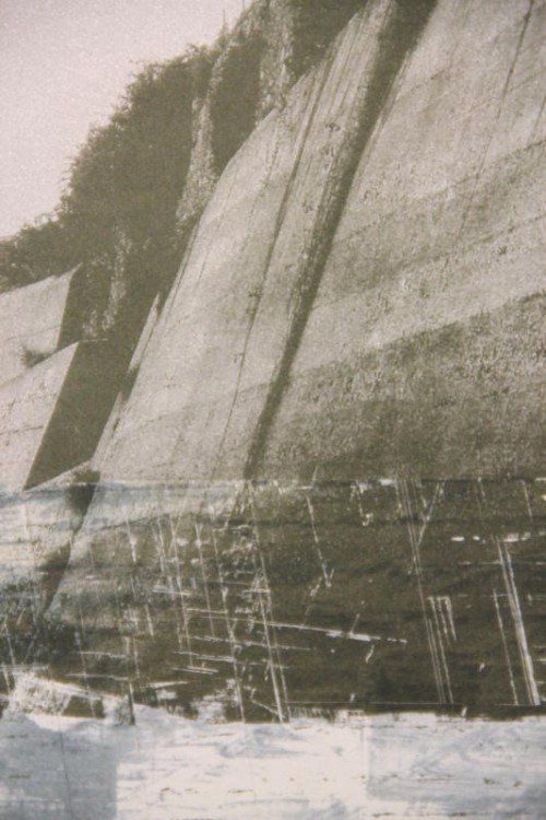 Pirmin Hagen widmet sich der Mauer.