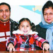 Afghanische Familie nach drei Jahren Trennung vereint