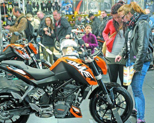 Viele Besucher auf der Motorradwelt Bodensee. Foto: messe