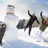 Ehrentag für Männer aus Schnee