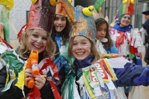 Bregenzer Fasching Ore Ore Faschingsumzug in Bregenz Mäschgerle