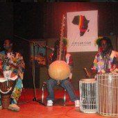 Afrikanischer Ball im Vereinshaus