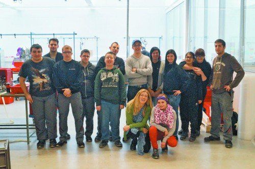 Derzeit arbeiten neun Jugendliche im Berufsförderprogramm der Zumtobel Group. Fotos: Zumtobel Group