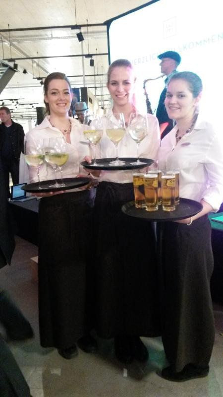 Die Damen von „Seidl Catering“ verwöhnten die Gäste kulinarisch.