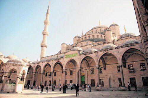 Die einst mächtigste Kirche es frühen Christentums wurde im Jahr 1453 zur Moschee umgewandelt. Heute kann sie als Museum besichtigt werden.