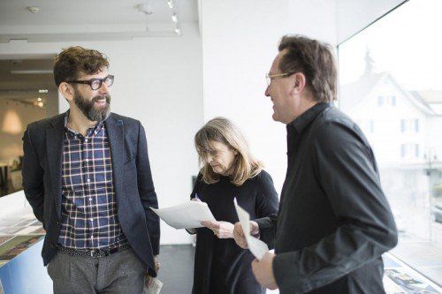 Die Jurymitglieder Mathias Heinz, Marta Schreieck und Arno Brandlhuber machten sich die Entscheidung nicht leicht.  Foto: Darko Todorovic 