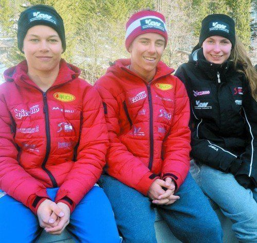 Die Vorarlberger Klassensieger bei den Schülermeisterschaften in Brand: Lukas Feurstein, Paul Vonier und Johanna Greber. Foto: vsv