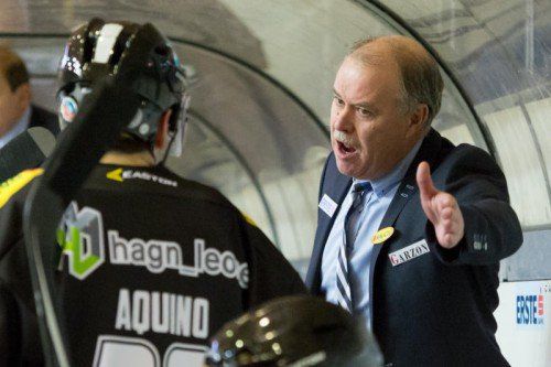 Dornbirns Trainer Dave MacQueen hatte das Heu mit seinen Leistungsträgern nicht immer auf der gleichen Bühne. Foto: Stiplovsek