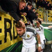 Cup-Aus für Köln, Dortmund weiter