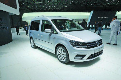 Familien-Transport
Für Freizeit und Familien, aber auch für die Arbeit: Der Caddy hat sich in drei Generationen einen guten Namen gemacht. Jetzt steht Generation Nr. 4 am Start. In Genf wurde jetzt auch der Caddy Maxi erstmals gezeigt.