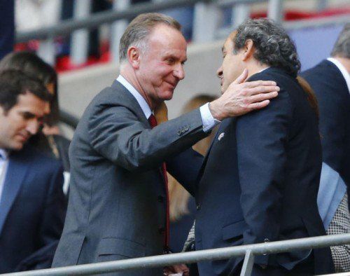 Gemeinsame Interessen: UEFA-Präsident Michel Platini (r.) und Karl-Heinz Rummenigge. Foto: reuters