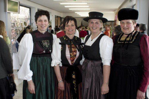 Landes- und Bundesbäuerin Andrea Schwarzmann mit den Stellvertreterinnen Christine Fitsch, Michaela Stadelmann und Theresia Schneider.