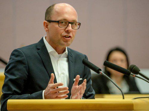 Michael Ritsch (SPÖ) schlug als Entschuldigung eine Spende vor.