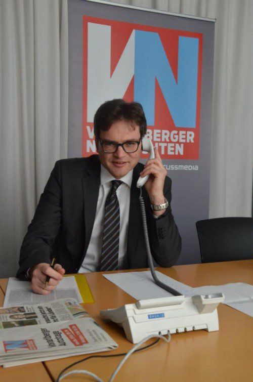 Notar Dr. Richard Forster gibt am VN-Telefon Auskunft.