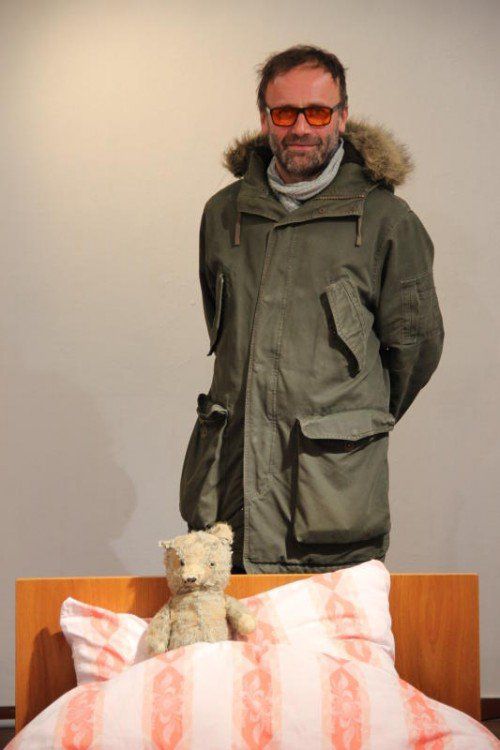 Soundkünstler mit Teddy: Martin Greil. Foto: A. Grabher