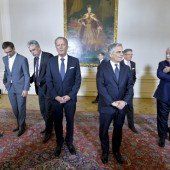 Verhandler zufrieden, Opposition schäumt