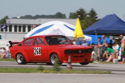 Auf dem Röthner Drivingcamp-Gelände startet der Automobil-Cup in seine bereits 36. Saison. Im Bild Patrik Nickel. Foto: manfred Noger