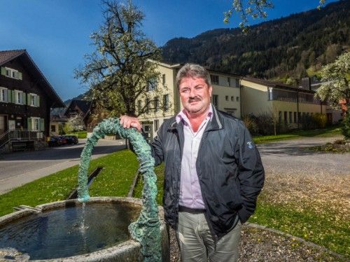 „Ich übe zwar 100 Prozent eines Bürgermeisters aus, es handelt sich aber um keine hundertprozentige Anstellung“: Gerold Mähr. Foto: MK