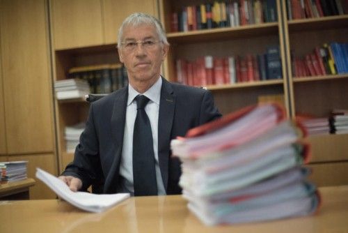 Rechtsanwalt Dr. Anton Tschann reichte gestern die Beschwerde beim Verfassungsgerichtshof ein. Foto: VN/Hartinger