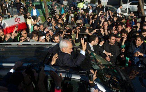 Wird in Teheran als Held gefeiert: Irans Außenminister und Chefverhandler Mohamad Javad Zarif. FOTO: EPA