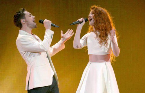 Auch Morland und Debrah Scarlett (Norwegen) sind im Finale . EPA