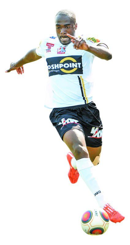 Louis-Clement Ngwat-Mahop stürmt zwei weitere Jahre für Altach.
Foto: gepa