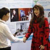 Chinesische Roboterdame kann Gefühle ausdrücken