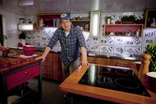Wenn es um gesunde Küche geht, ist Starkoch Jamie Oliver ein Missionar. Foto: Epa