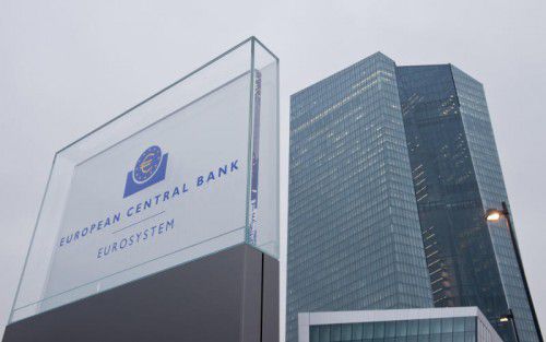 Der EZB in Frankfurt ist eine Schlüsselrolle weit über die Geldpolitik hinaus zugewachsen. FOTO: APA